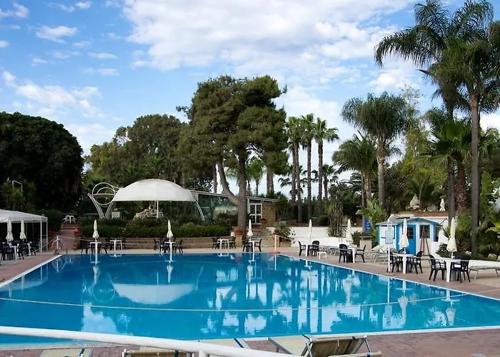 Hotel Fontane Bianche 3*